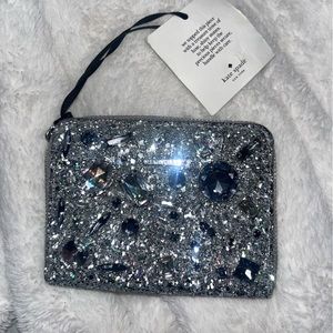 Kate spade brand new wallet with tags on!